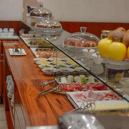 Dei Cavalieri - La Reggia Hotel