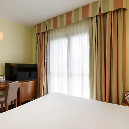 Dei Cavalieri - La Reggia 4*