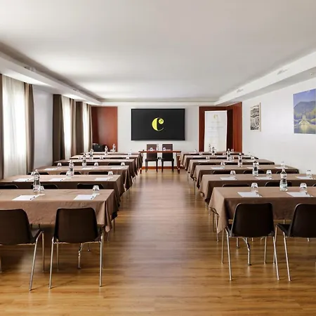 Dei Cavalieri - La Reggia 4* Caserta
