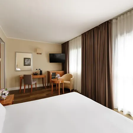 Dei Cavalieri - La Reggia 4*