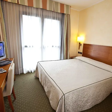 Dei Cavalieri - La Reggia 4*