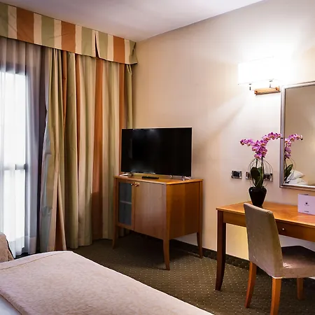 Dei Cavalieri - La Reggia 4*