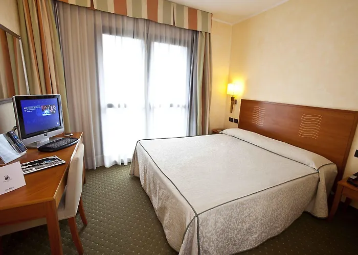 Dei Cavalieri - La Reggia 4*