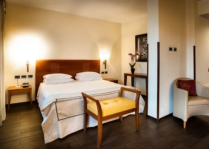 Hotel Dei Cavalieri - La Reggia