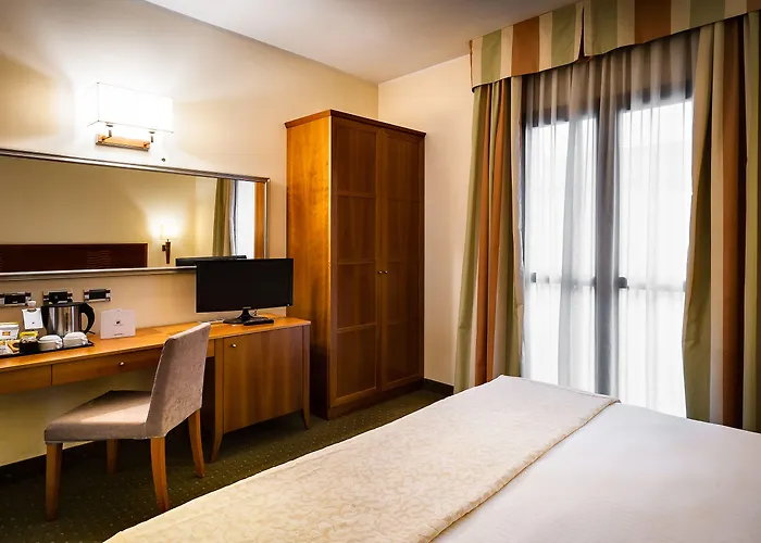 Hotel Dei Cavalieri - La Reggia Caserta