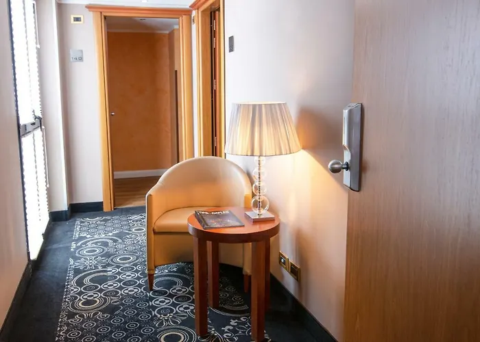 Dei Cavalieri - La Reggia 4*